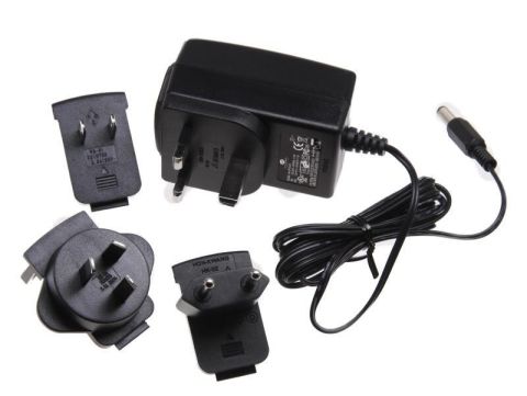 Image showing the multi-country mains power adaptor for the 2B
